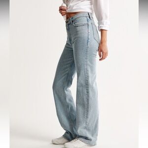 High Rise 90s Relaxed Jean